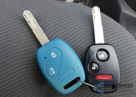 2013 Honda Fit из США, поврежденный, VIN JHMGE8H31DC004963